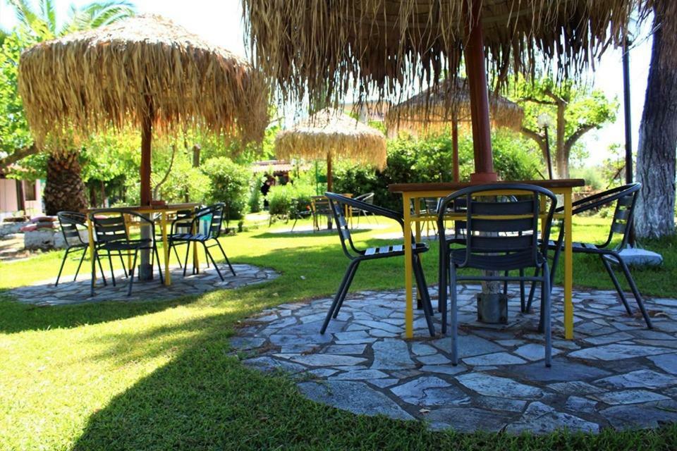 Camping Pefki Hotel Kültér fotó